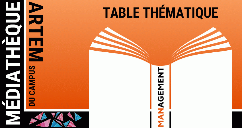Livre ouvert sur fond orange